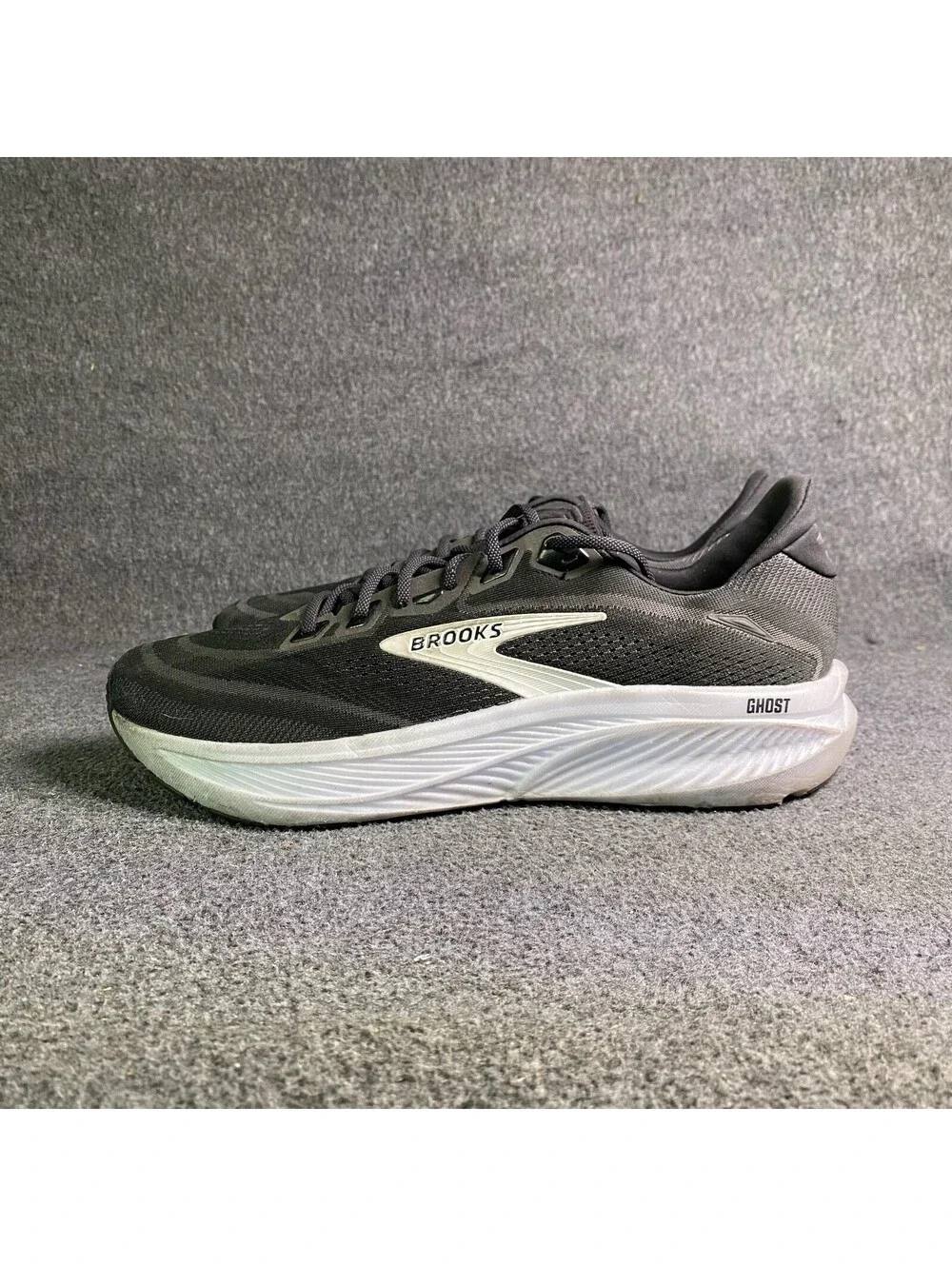 Brooks ghost 18